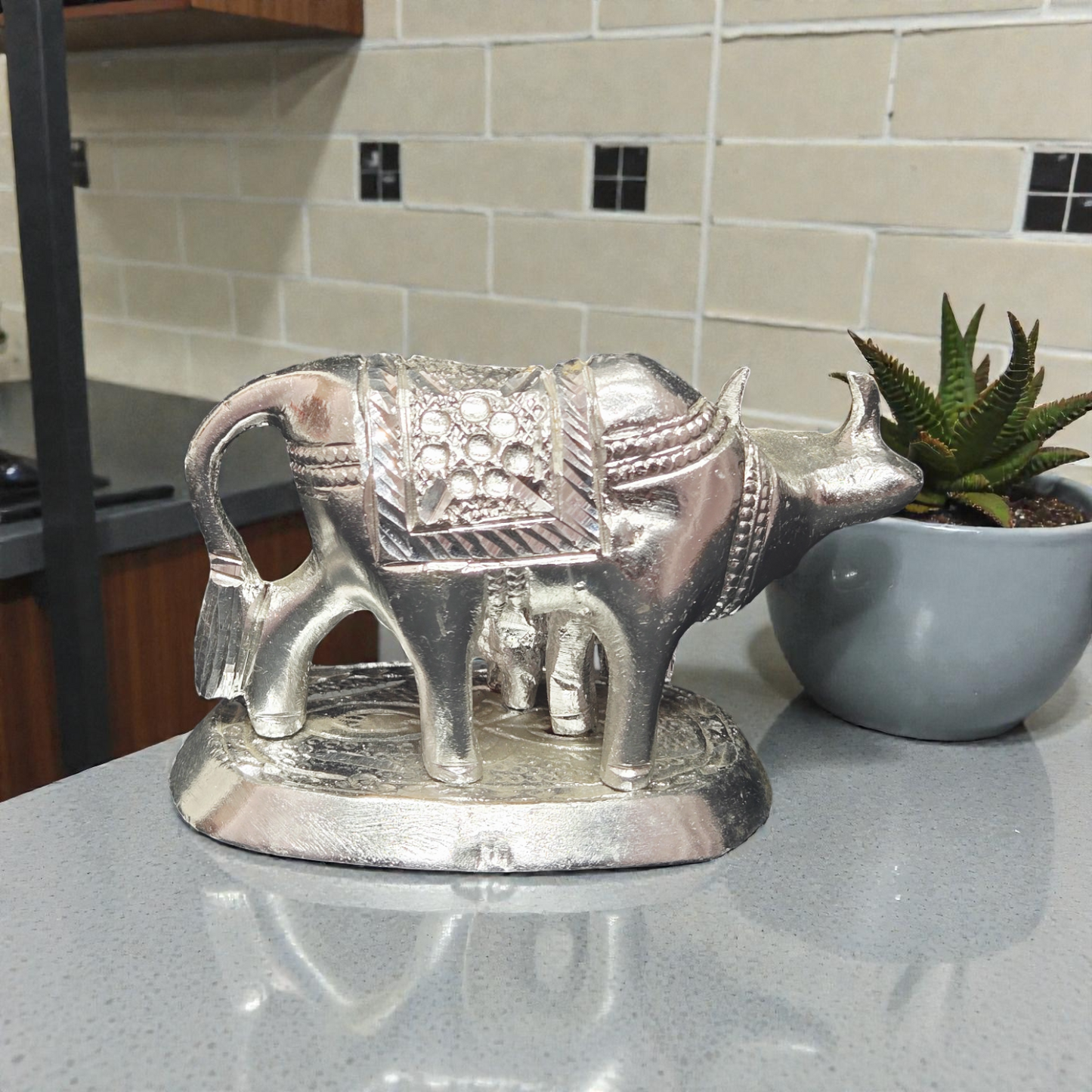 Handcrafted White Metal Kamdhenu Cow and Calf Statue – Religious Holy Cow Murti for Puja & Vastu