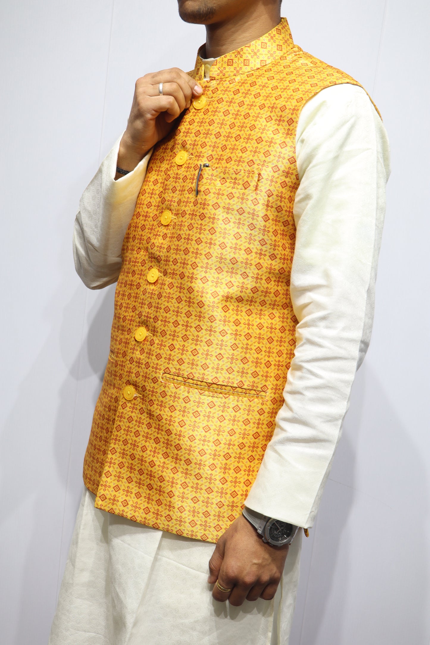 Men’s Yellow Printed Linen Nehru Jacket – Bright Festive Ethnic Wear