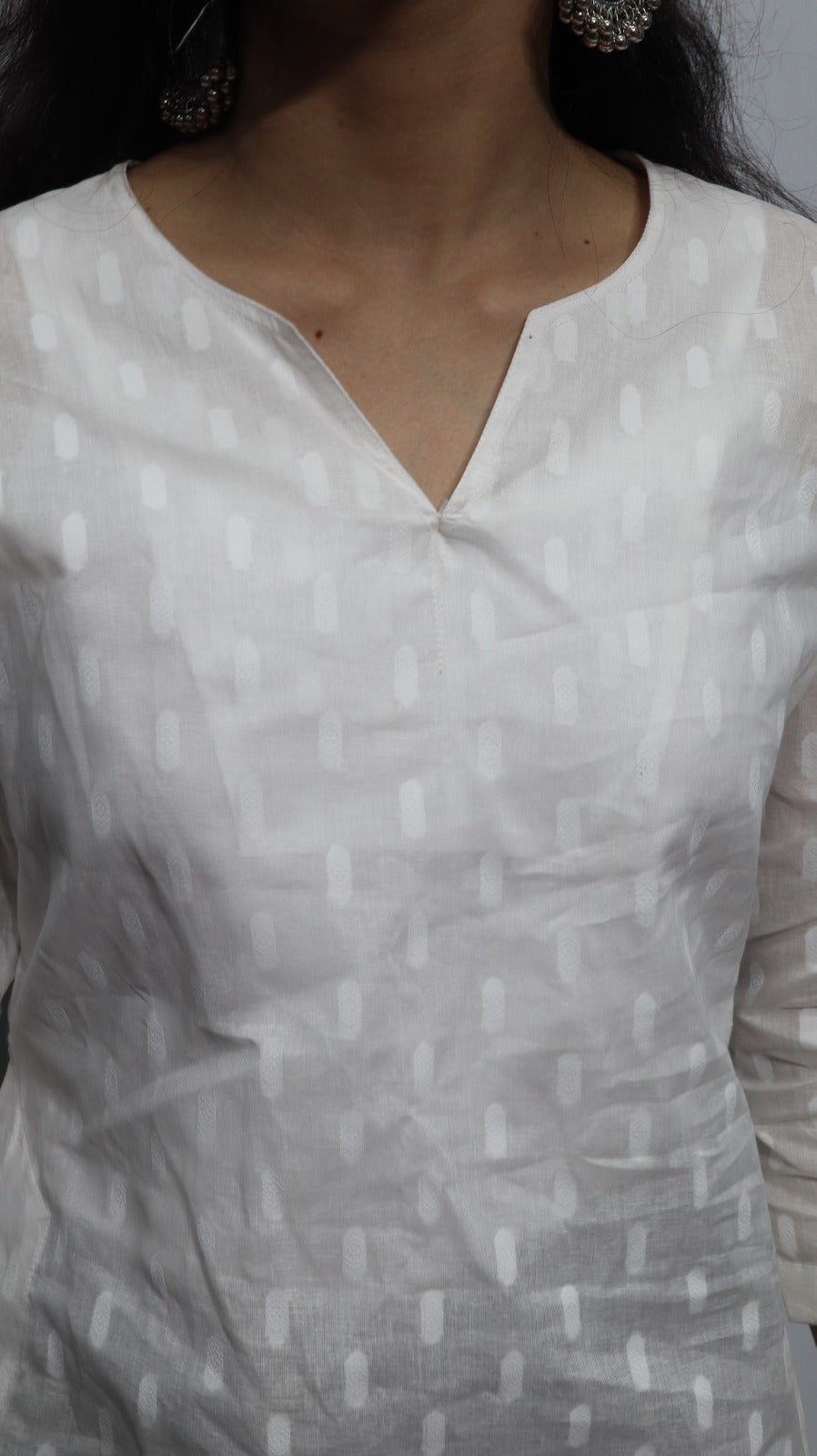 White Handloom Cotton Short Kurti with Pockets - Breathable Ethnic Tunic for Women