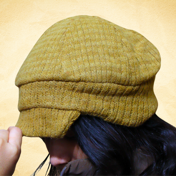 Premium Brown Woolen Beret Cap for Women – Trendy Knitted Winter Hat with Front Visor Brim & Warm Fleece Texture