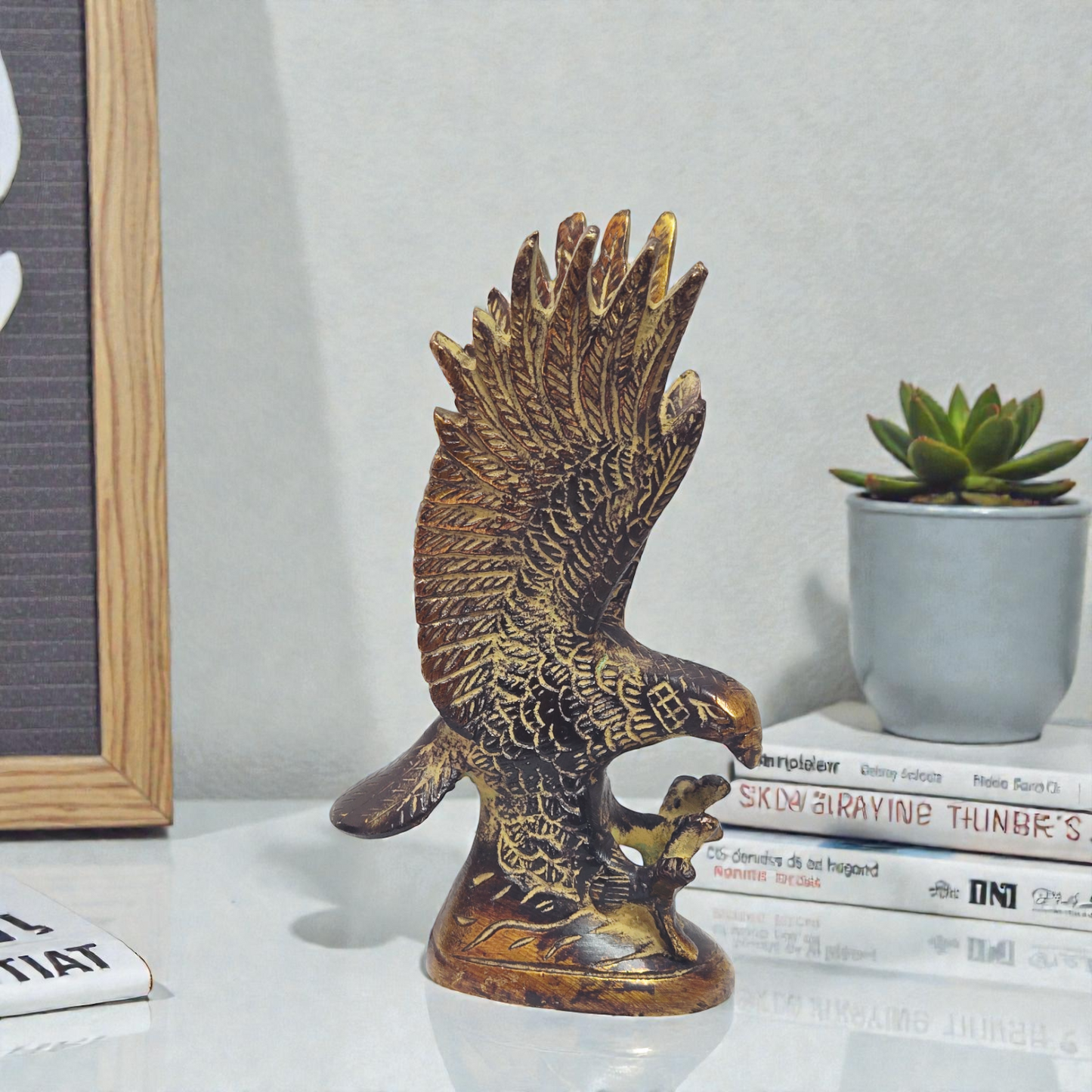 Handcrafted Pure Brass Eagle Idol – Majestic Garuda Statue for Home Decor & Vastu