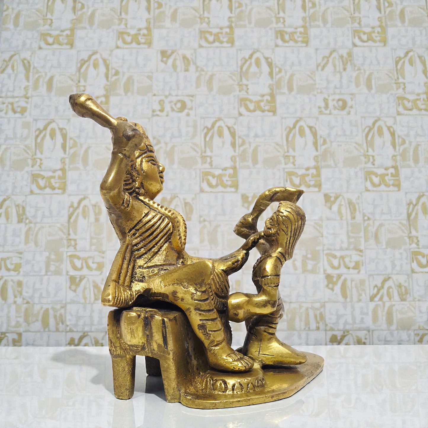 Handcrafted Pure Brass Maa Durga Idol – Mahishasura Mardini Statue for Home Temple & Decor