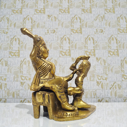 Handcrafted Pure Brass Maa Durga Idol – Mahishasura Mardini Statue for Home Temple & Decor