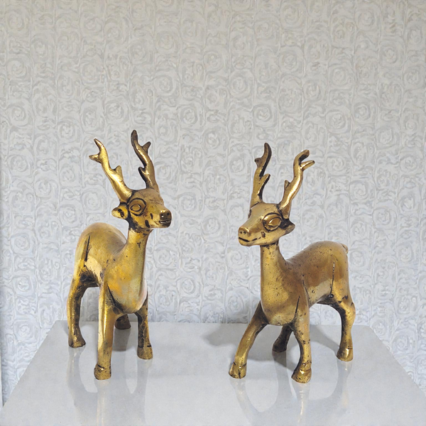 Handcrafted Pure Brass Deer Pair – Elegant Standing Barasingha Statue for Home Decor & Vastu
