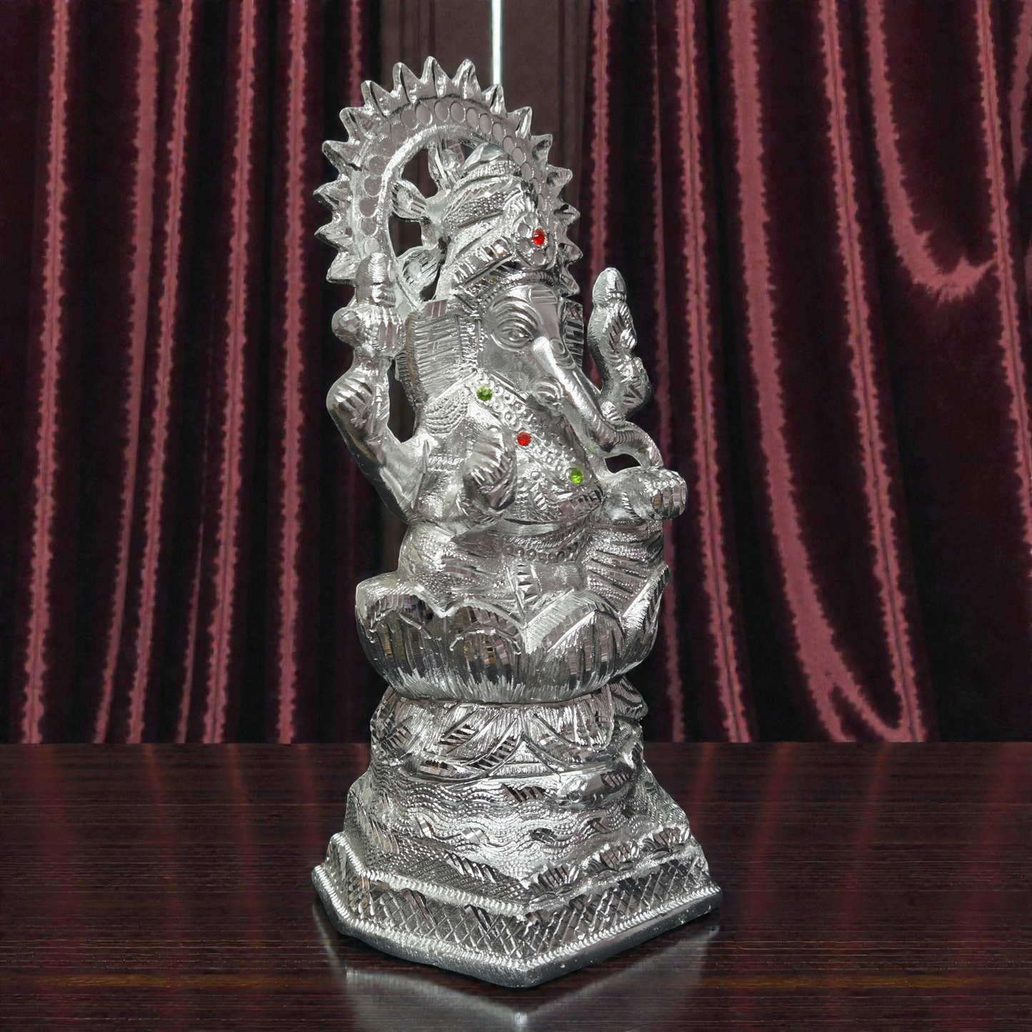 Handcrafted White Metal Ganesha Idol – Sitting Lord Ganpati Murti on Lotus Base for Home Temple & Vastu
