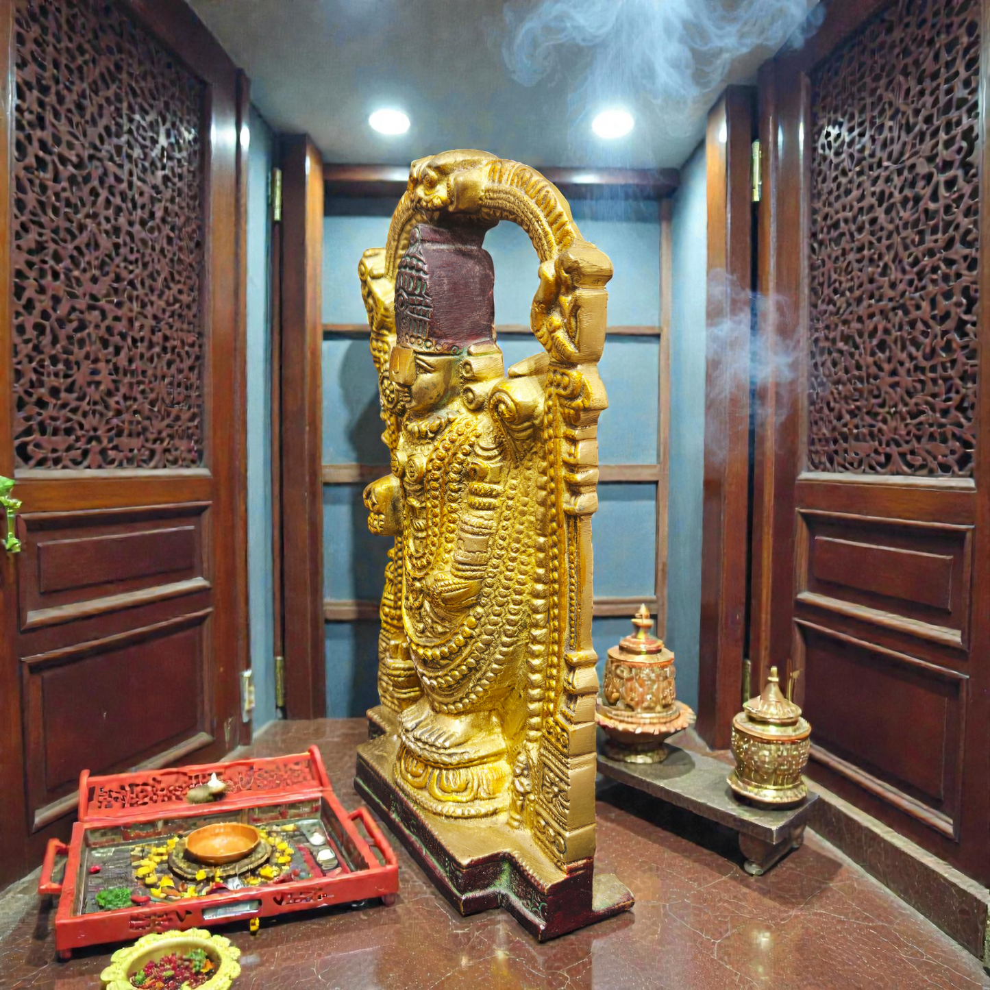 Handcrafted Pure Brass Lord Balaji Idol – Tirupati Venkateswara Swamy Statue with Prabhavali for Home Temple