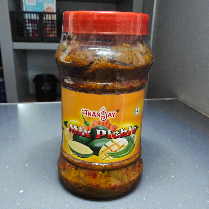 Traditional Mixed Pickle – Spicy, Tangy & Authentic Indian Achar
