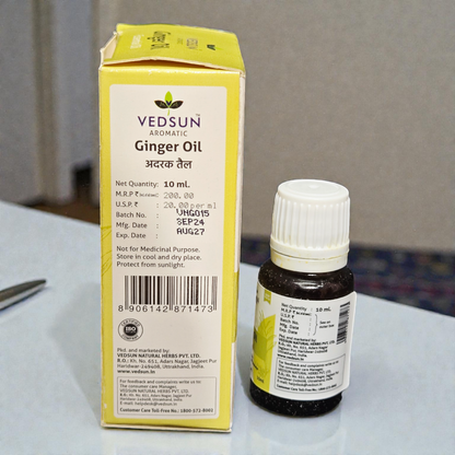 Vedsun Ginger Essential Oil (Adrak Oil) - 100% Pure & Natural | For Arthritis, Hair & Skin Infections - 10ml