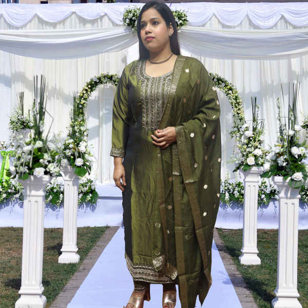 Royal Olive Green Khadi Silk Kurti Set – Handcrafted Ethnic Suit with Golden Embroidery & Banarasi Dupatta