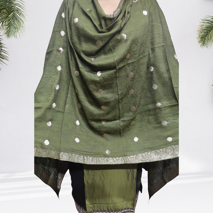 Royal Olive Green Khadi Silk Kurti Set – Handcrafted Ethnic Suit with Golden Embroidery & Banarasi Dupatta(10)