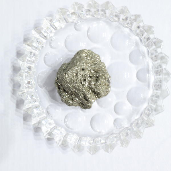 Pyrite Stone – Natural Iron Sulfide Crystal (“Fool’s Gold”) for Healing & Décor