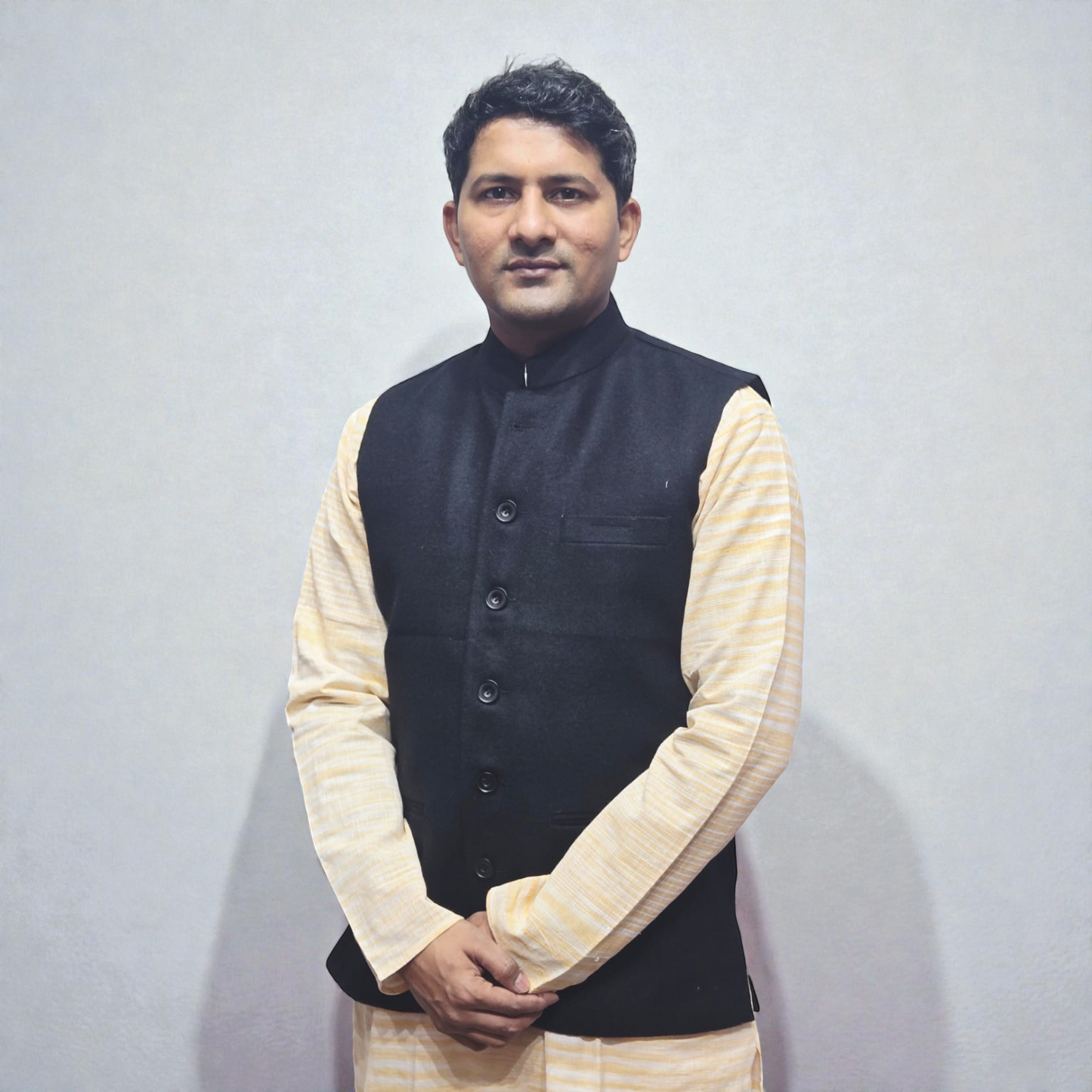 Premium Black Woolen Khadi Nehru Jacket for Men – Sleeveless Ethnic Winter Waistcoat with Mandarin Collar