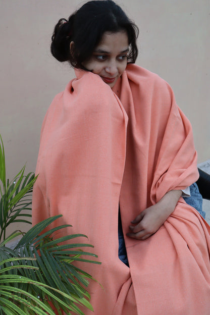 Premium Peach Khadi Cotton Khesh – Solid Handwoven Heavy Blanket / Throw with Fringes