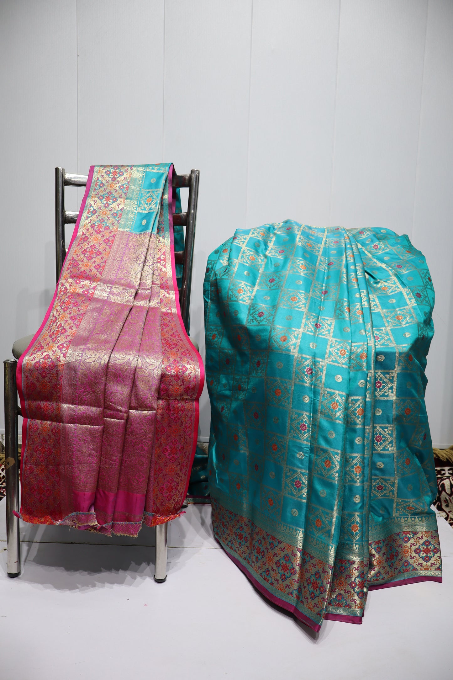 Teal Blue Woven Silk Saree with Traditional Gold Zari Motifs & Contrast Border