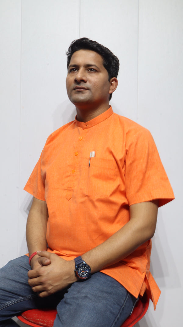 Men’s Solid Orange Cotton Short Kurta – Classic Mandarin Collar Ethnic Wear