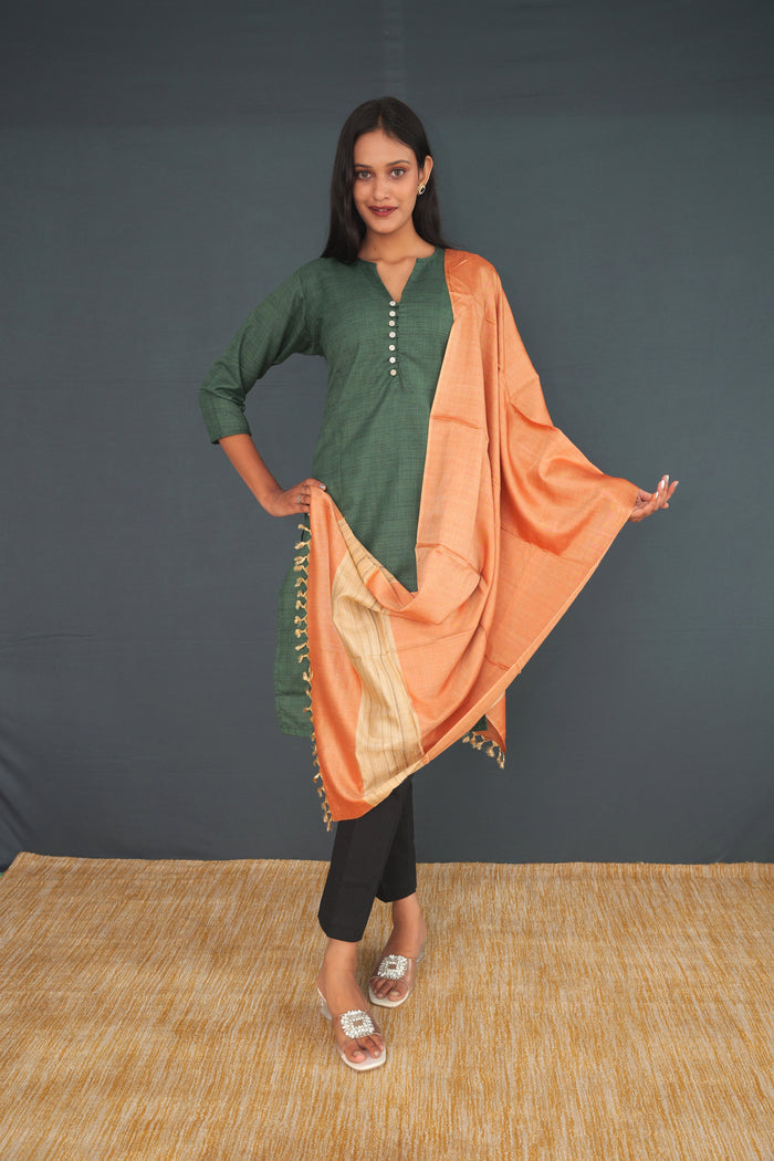 Handwoven Khadi Silk Stole for Women – Elegant Peach & Beige | Pure Silk Dupatta | Sustainable Luxury Wrap(38)