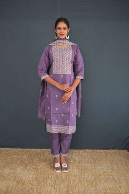 Lavender Handwoven Khadi Silk Suit Set for Women | Embroidered Kurta with Pants & Dupatta | Elegant Festive Ethnic Wear