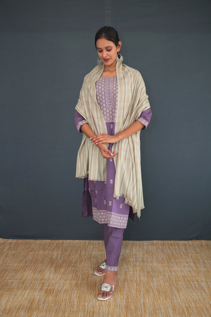 Beige & Olive Green Handwoven Khadi Silk Stole | Pure Handloom Striped Shawl | Sustainable Indian Khadi Silk Wrap for Women