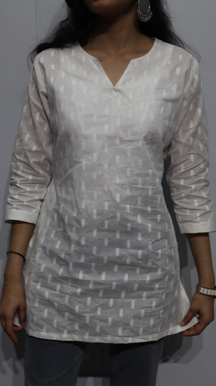 White Handloom Cotton Short Kurti with Pockets - Breathable Ethnic Tunic for Women