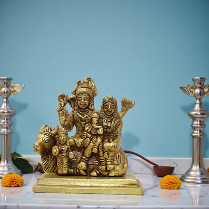 Solid Brass Shiv Parivar Seated on Nandi – 4.5 Inch Heavy Lord Shiva Family Idol (770g)