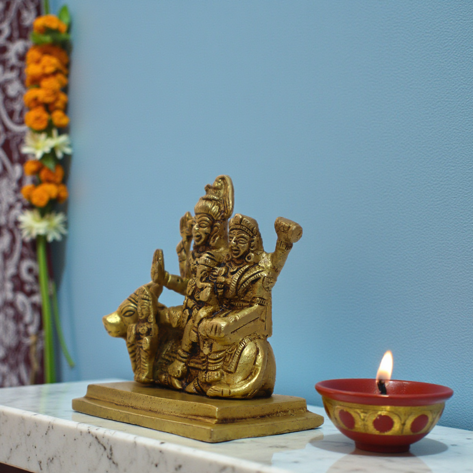 Solid Brass Shiv Parivar Seated on Nandi – 4.5 Inch Heavy Lord Shiva Family Idol (770g)