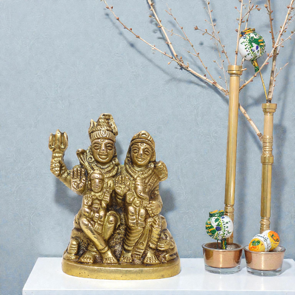 Pure Brass Shiv Parivar Small Idol – 2.5 Inch Miniature Statue for Car Dashboard & Home Mandir (212g)