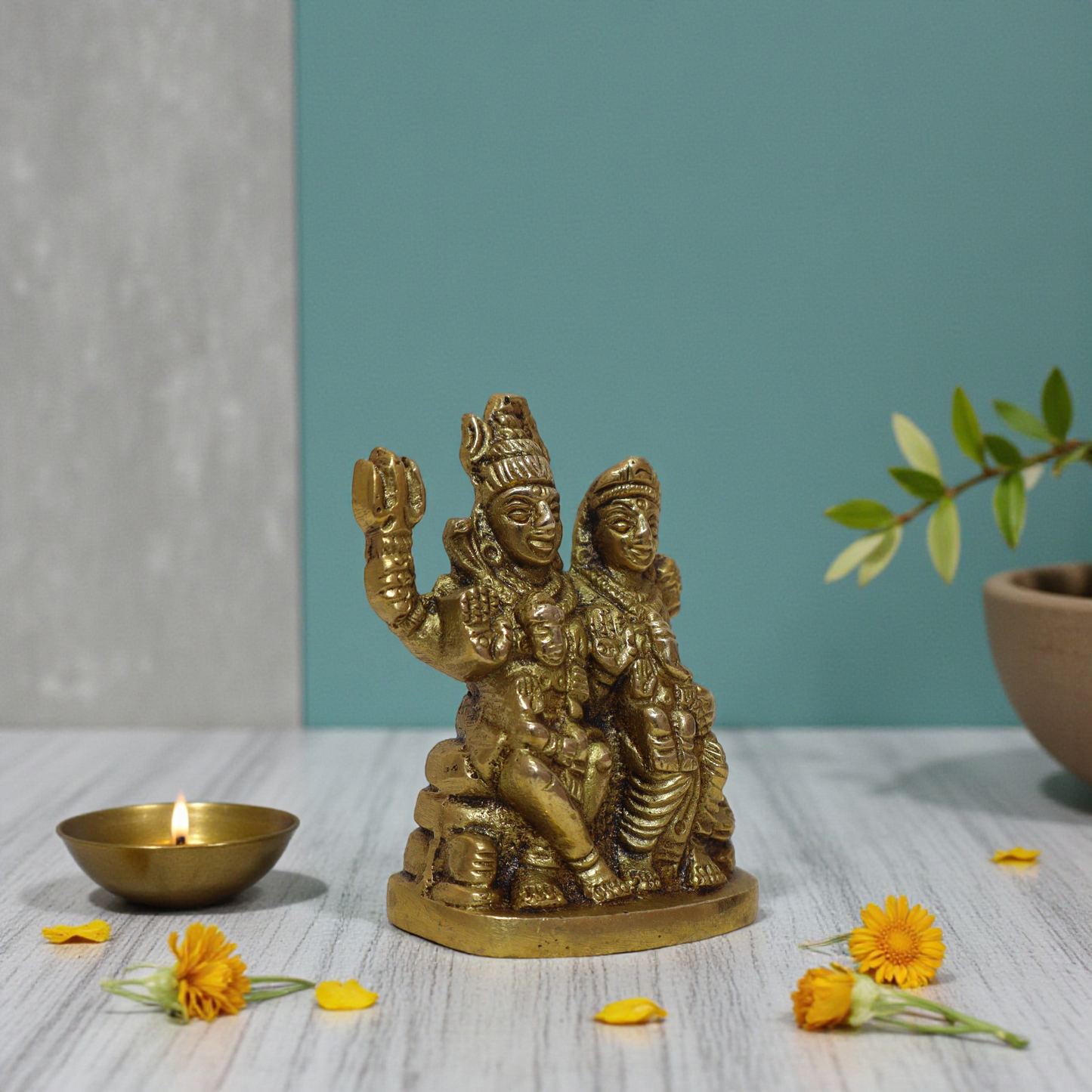 2.5" Brass Shiv Parivar Idol | Small Car Dashboard Murti (212g)