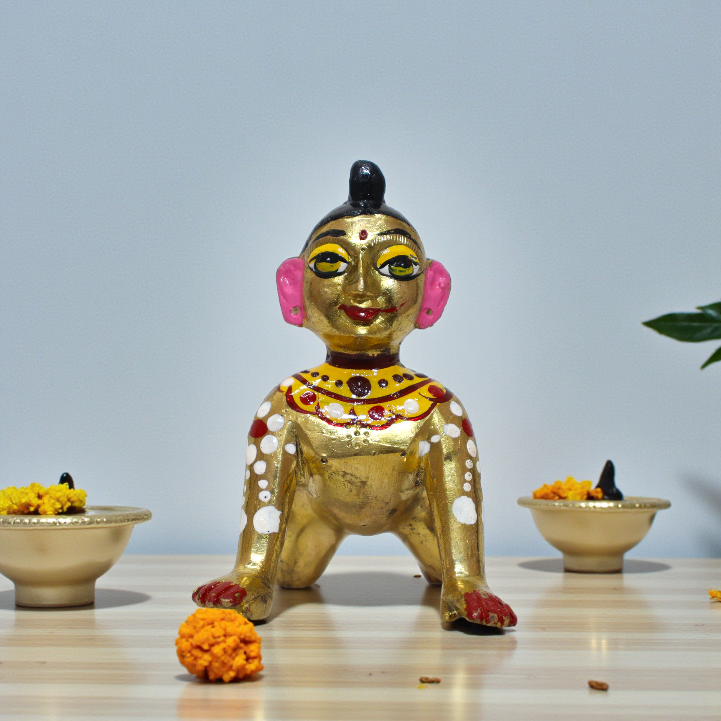 Brass Laddu Radha Rani | Crawling Bal Radha Idol (460g)