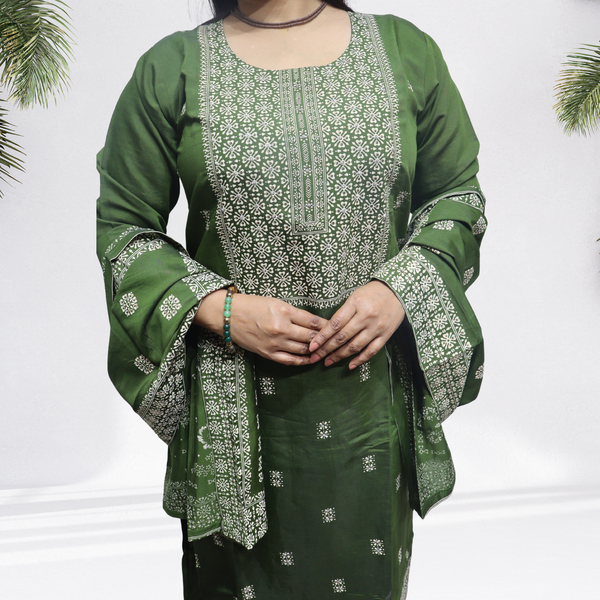 Royal Deep Green Khadi Silk Kurti Set – Handcrafted Ethnic Suit with White Intricate Embroidery & Printed Dupatta